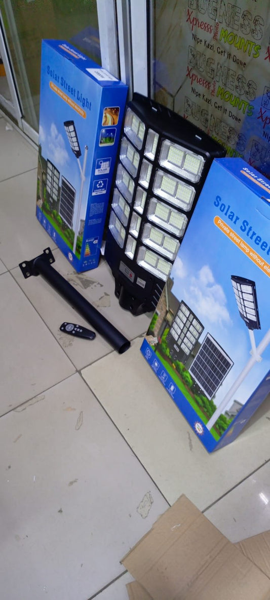 1000 watts solar street light